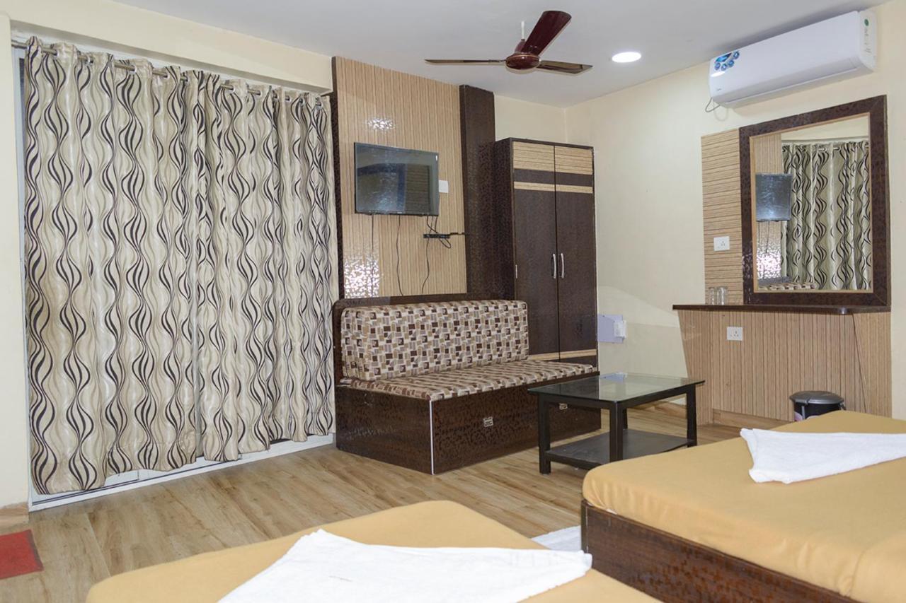 Hotel Mukesh Residency 푸네 외부 사진
