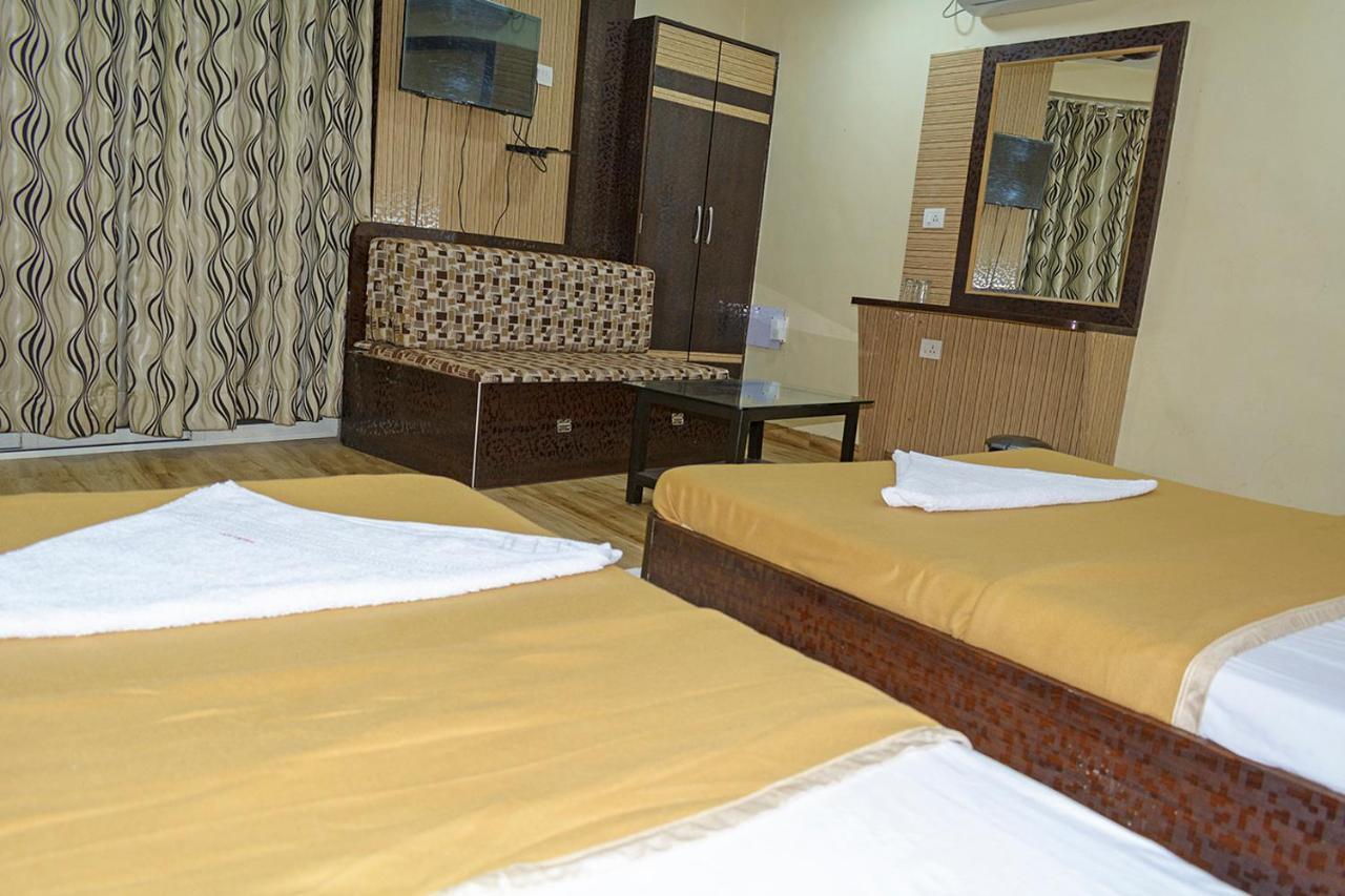 Hotel Mukesh Residency 푸네 외부 사진