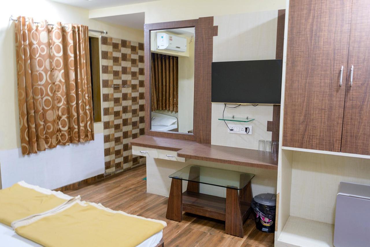 Hotel Mukesh Residency 푸네 외부 사진