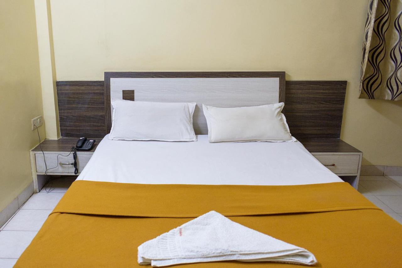Hotel Mukesh Residency 푸네 외부 사진