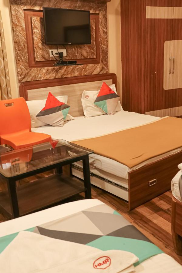 Hotel Mukesh Residency 푸네 외부 사진